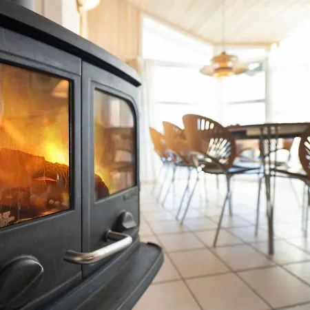 Holiday home Ellen - 150m From The Sea By Interhome